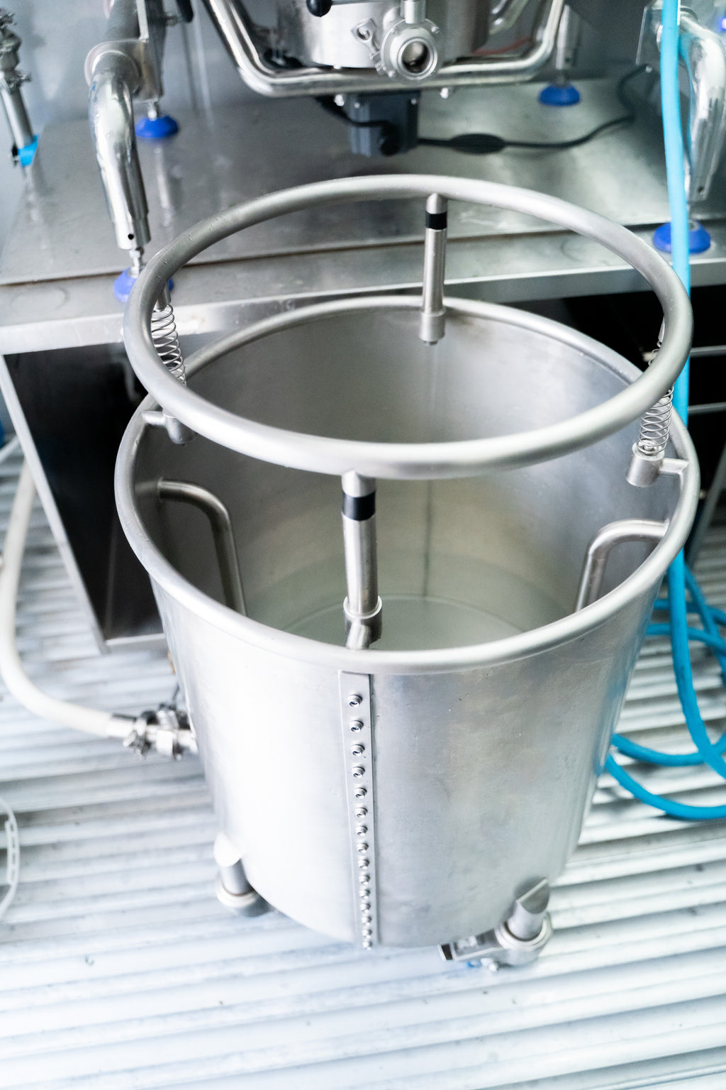 Wobble Hoop Collection Unit 150L (40-Gallon)